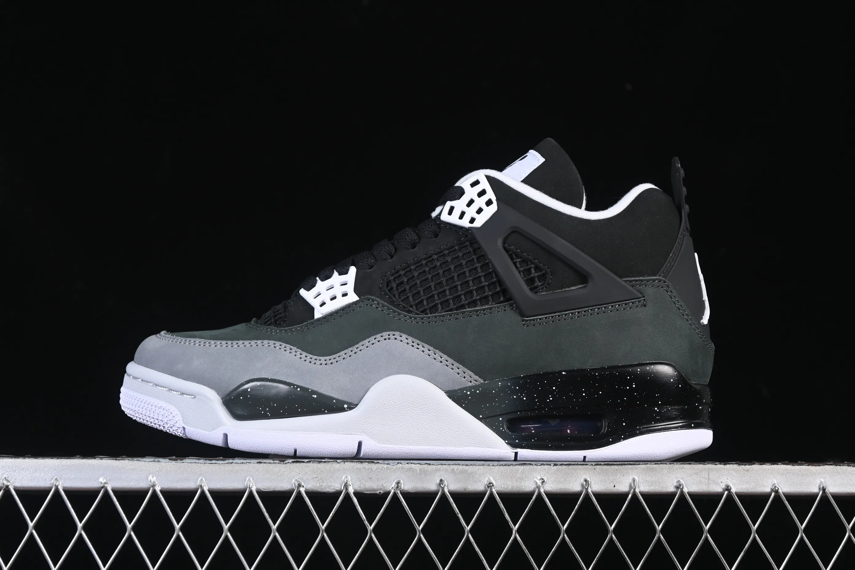 All categories Air Jordan Jordan series basketball shoes Air Jordan 4 OG version Air Jordan 4 "Fear" AJ4 Joe 4 fear suit replica basketball shoes FQ8138-002